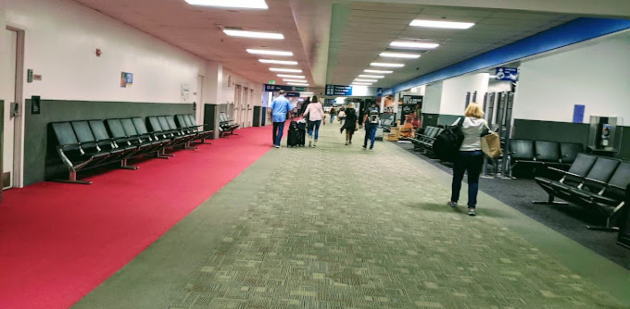 9 Air BUR Airport Terminal
