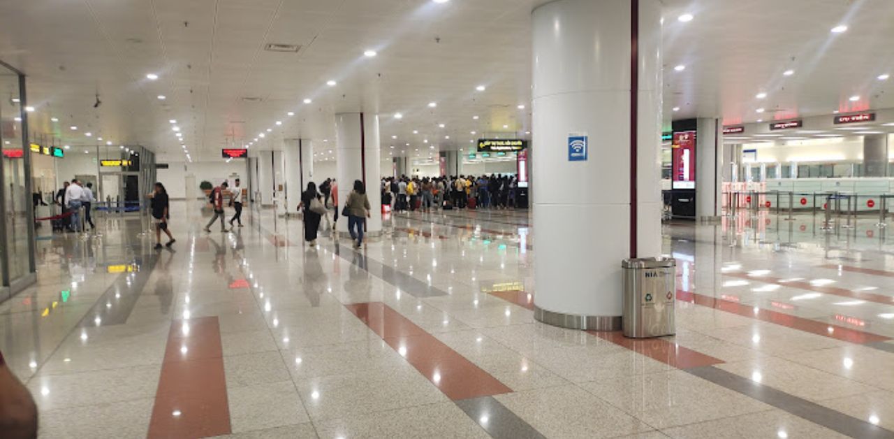 9 Air HAN Airport Terminal