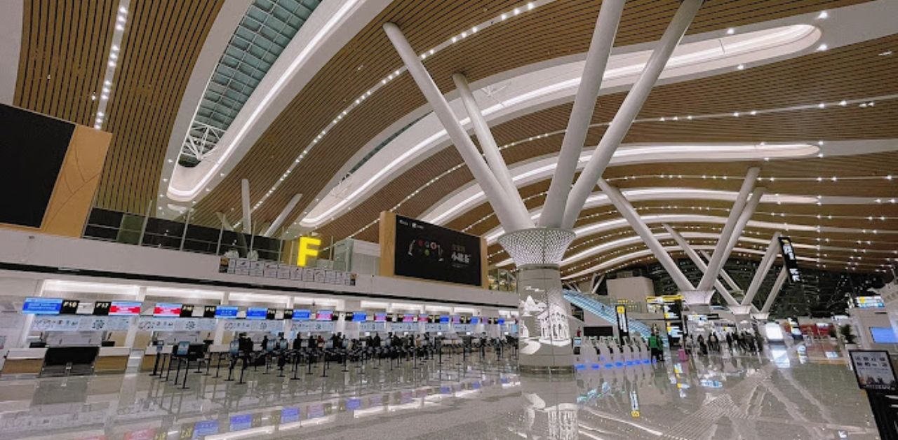 Aeromexico Airlines KWE Airport Terminal