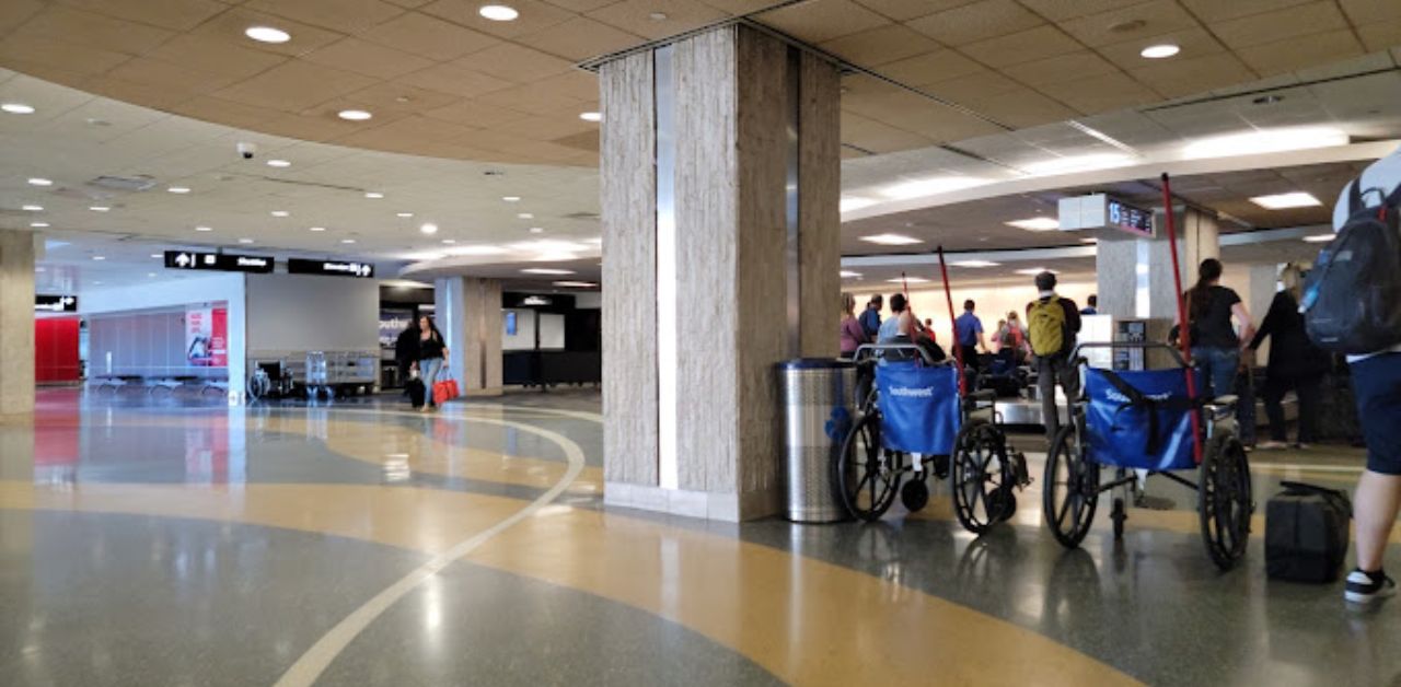 9 Air TPA Airport Terminal