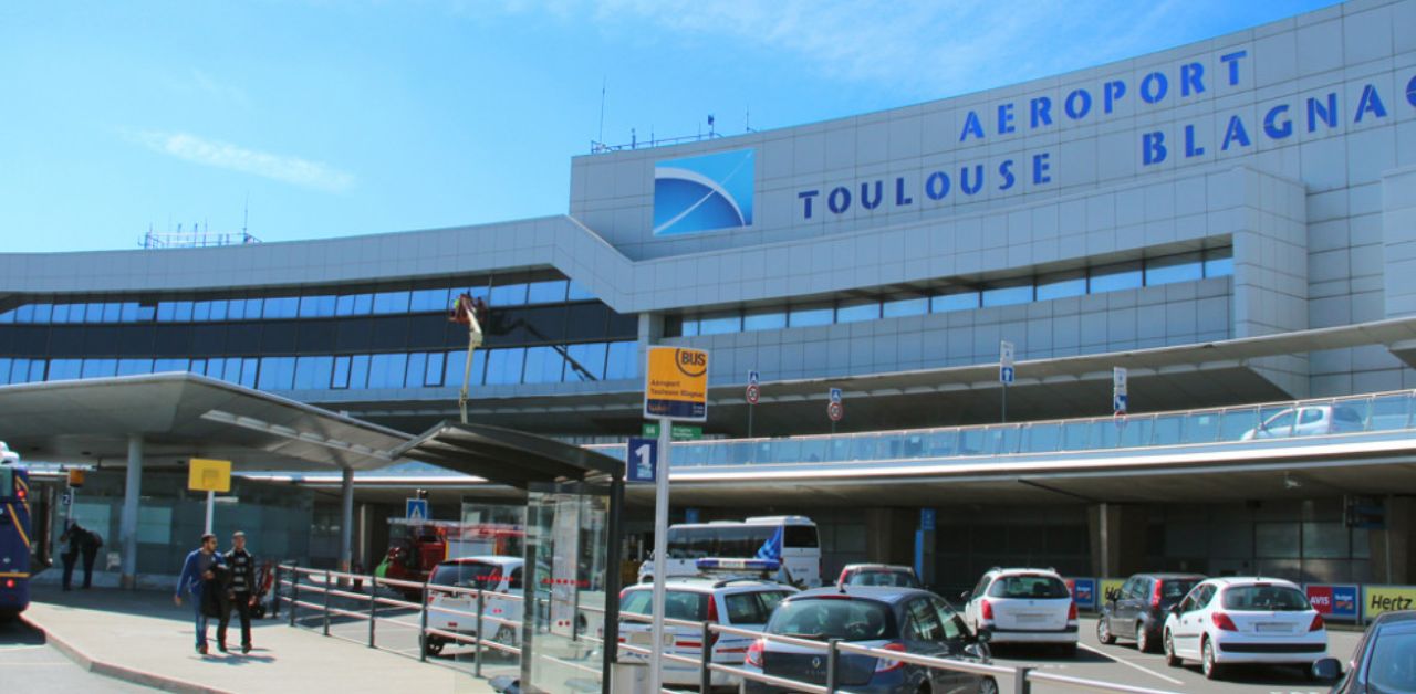 Air Arabia TLS Airport Terminal