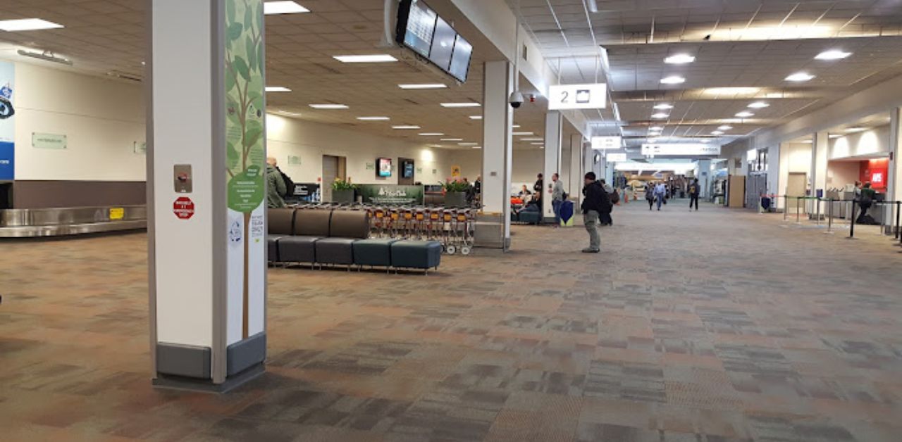 Allegiant Air DAY Airport Terminal