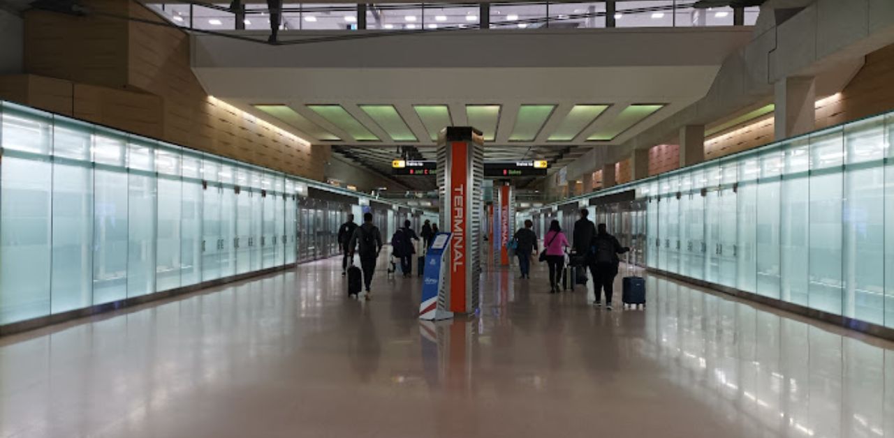 Allegiant Air IAD Airport Terminal