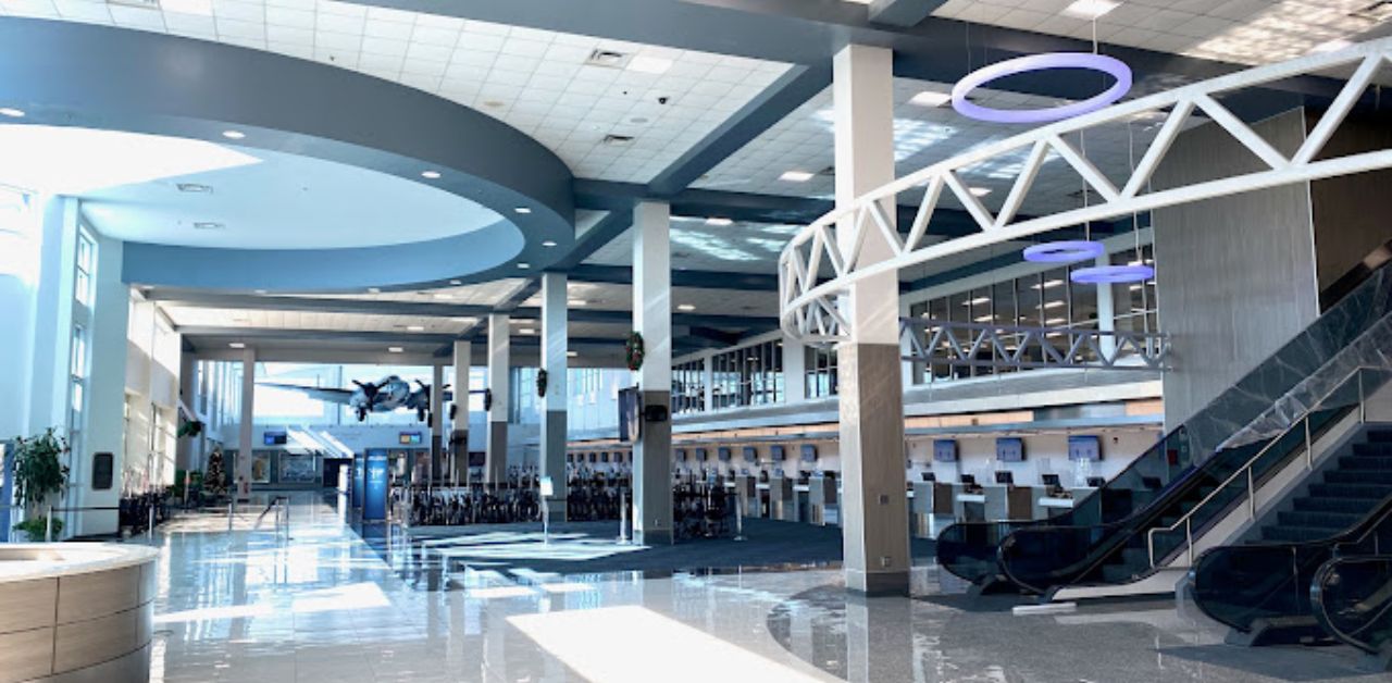Allegiant Air SFB Airport Terminal