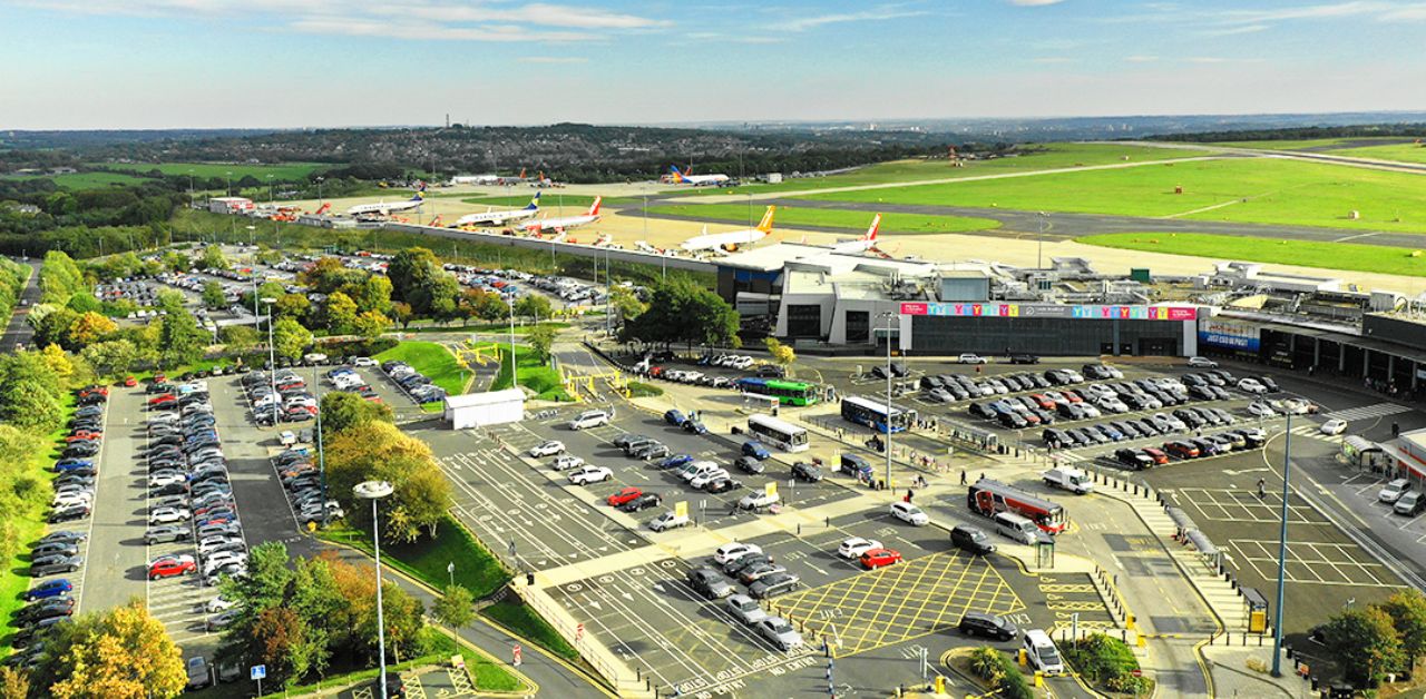 EasyJet Airlines LBA Airport Terminal