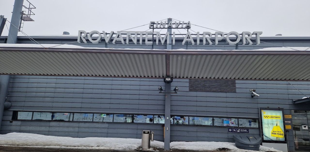 EasyJet Airlines RVN Airport Terminal