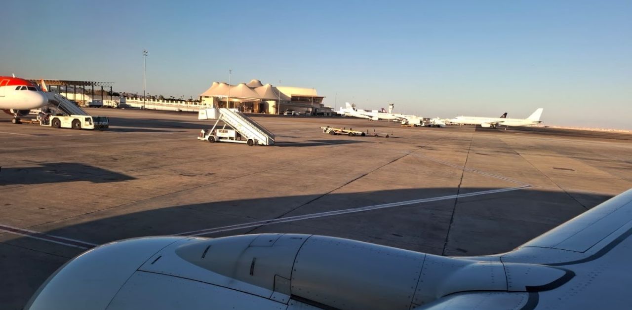 EasyJet Airlines SSH Airport Terminal