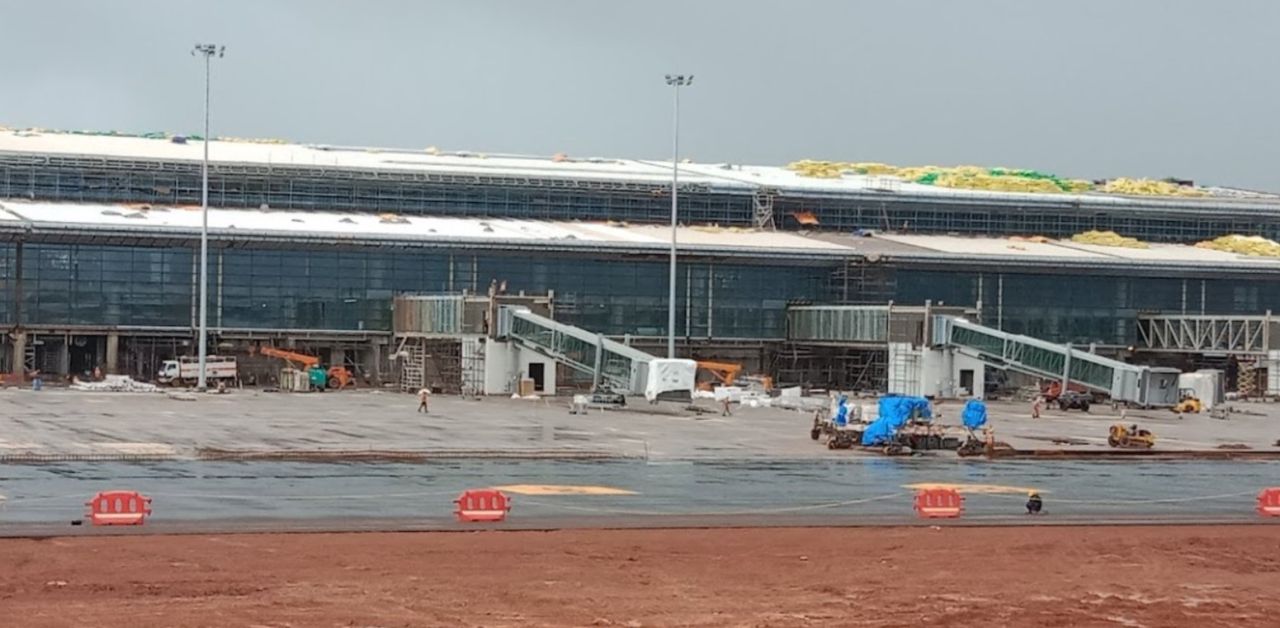 Yakutia Airlines MQJ Airport Terminal