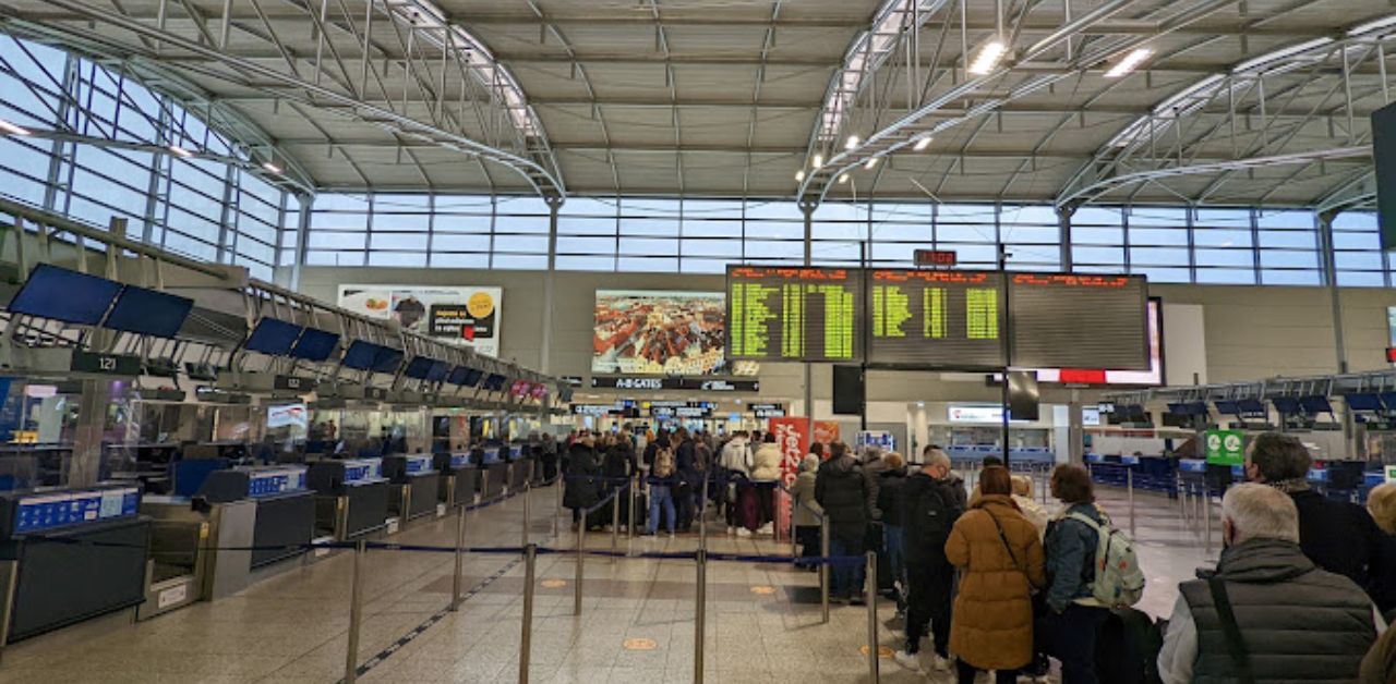 Austrian Airlines PRG Airport Terminal