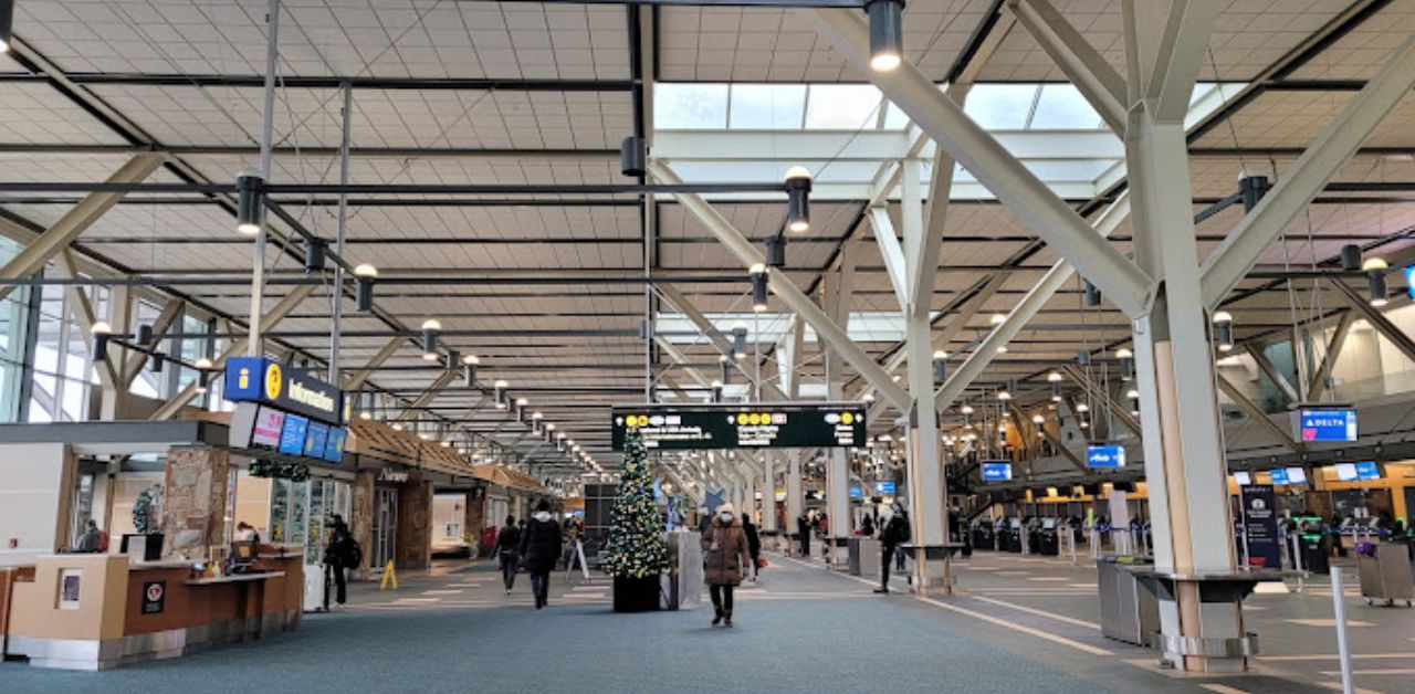 Austrian Airlines YVR Airport Terminal
