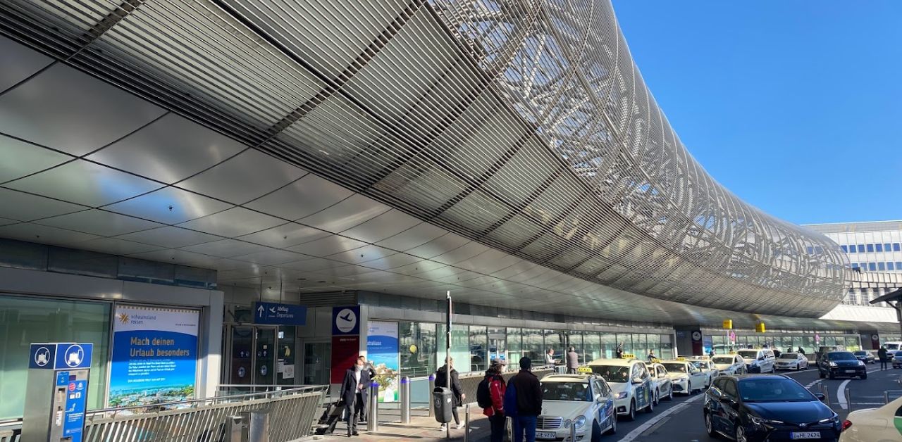 EgyptAir DUS Airport Terminal