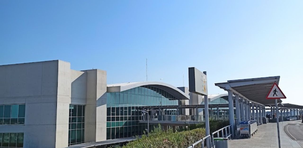 EgyptAir LCA Airport Terminal