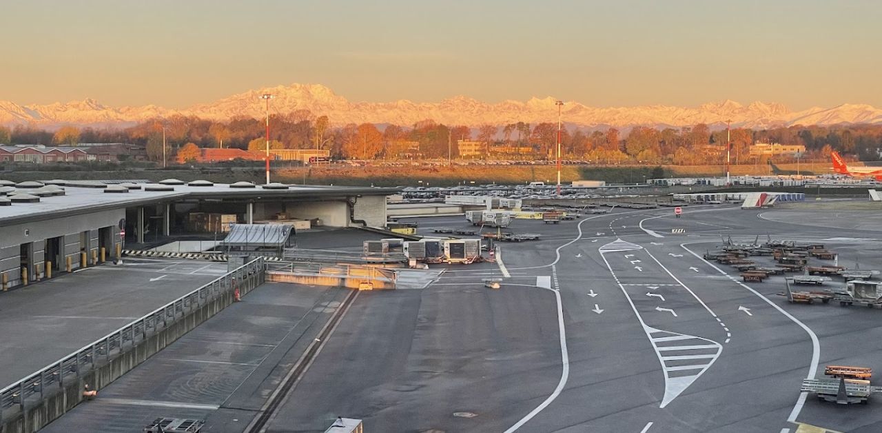EgyptAir MXP Airport Terminal