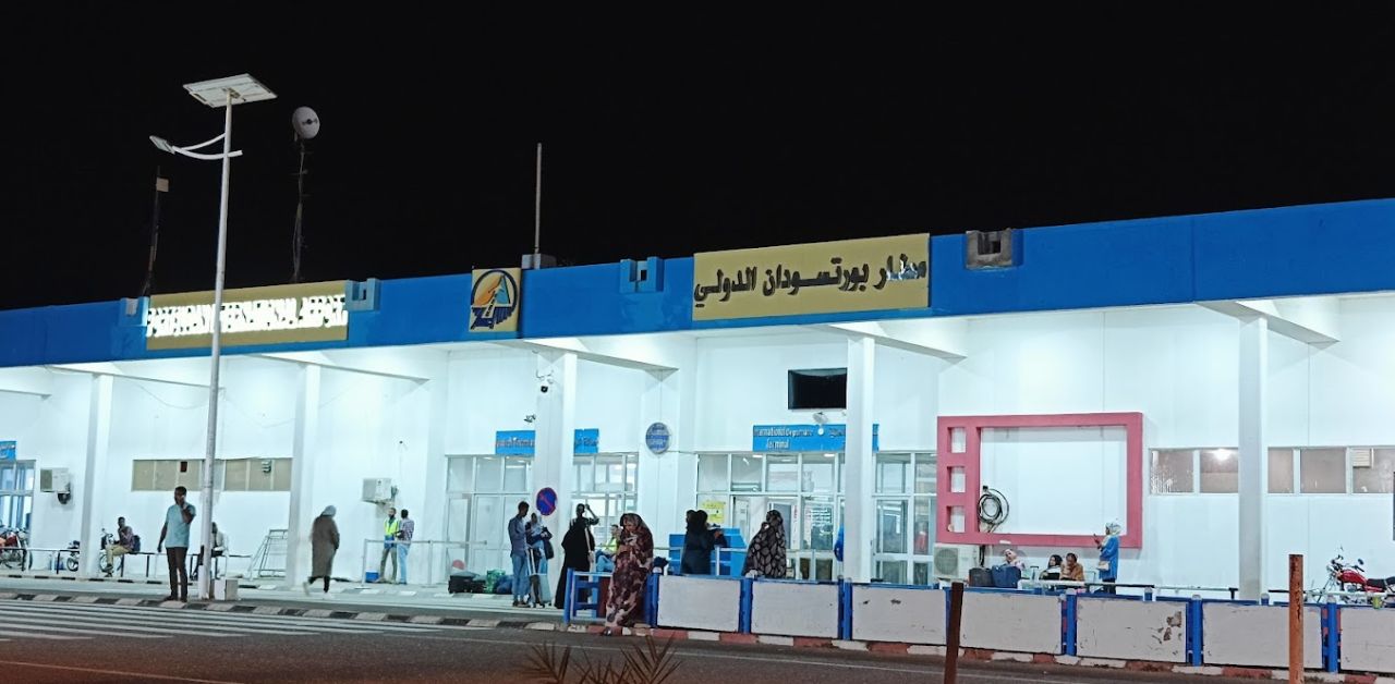 EgyptAir PZU Airport Terminal