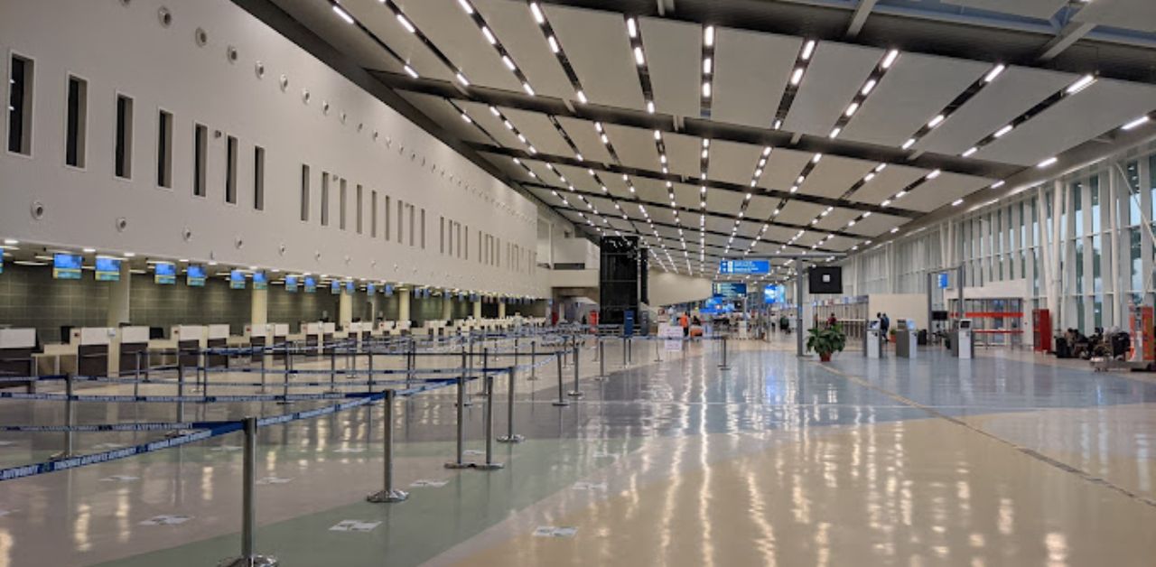 Flydubai Airlines DAR Airport Terminal