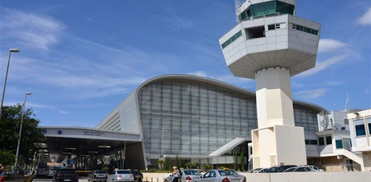 Flydubai Airlines DBV Airport Terminal