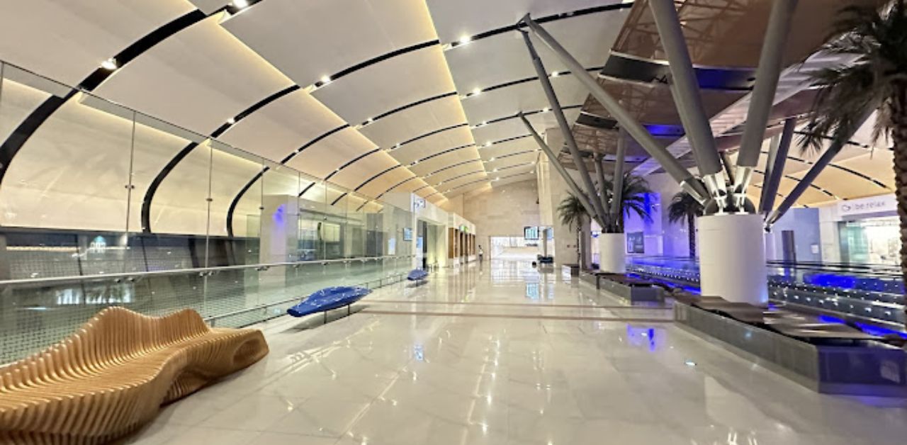 Flydubai Airlines MCT Airport Terminal