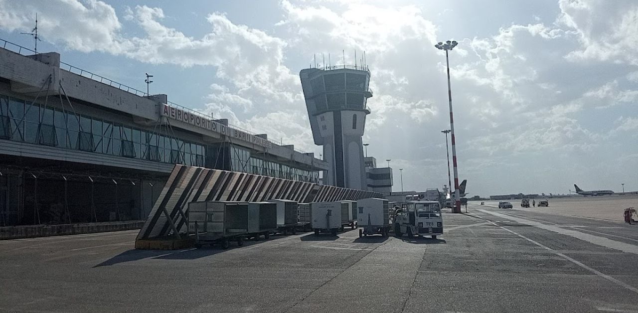 ITA Airways BRI Airport Terminal