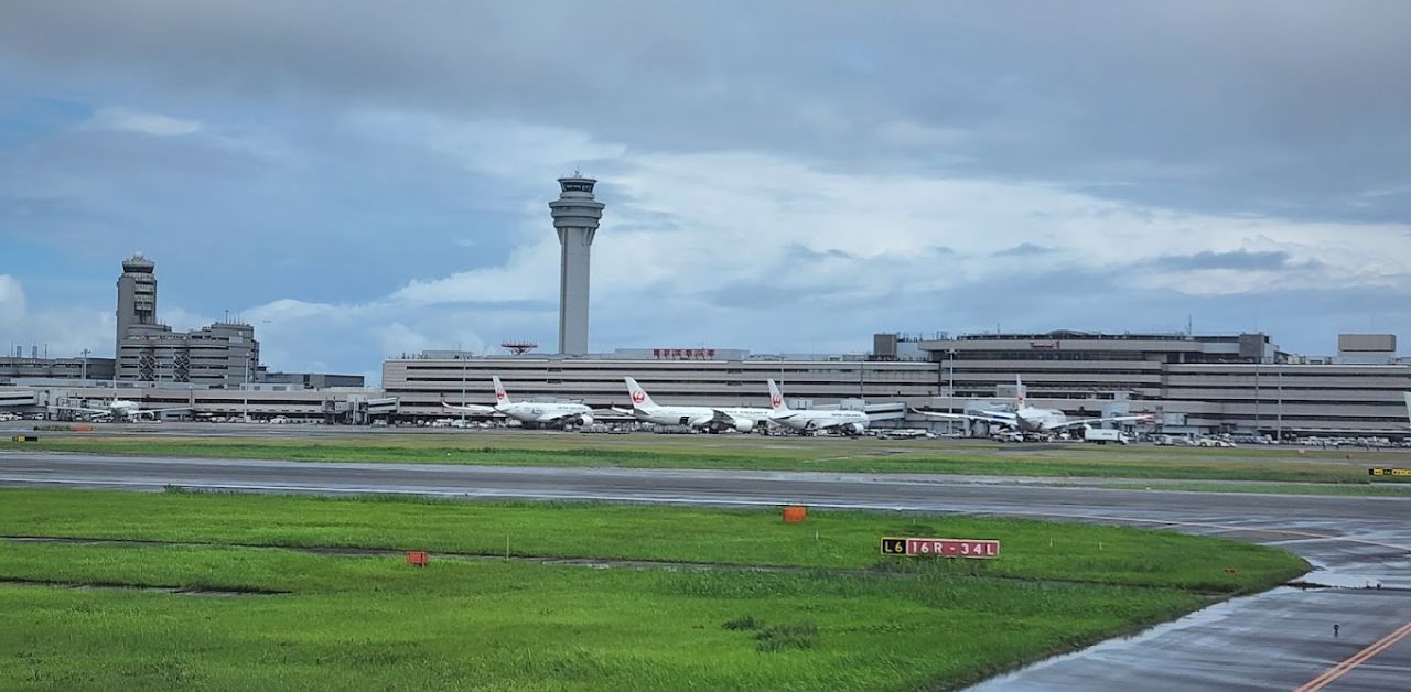 ITA Airways HND Airport Terminal