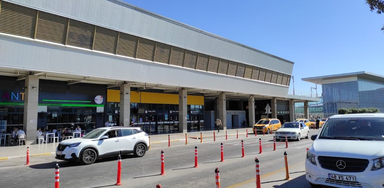Jet2 Airlines BJV Airport Terminal