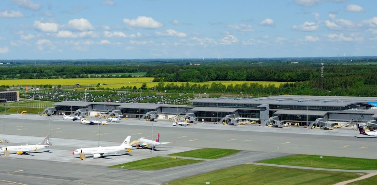 Ryanair BLL Airport Terminal