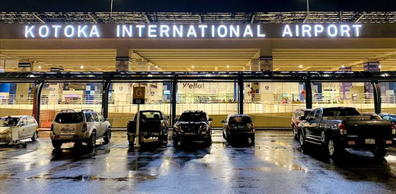 Turkish Airlines ACC Airport Terminal